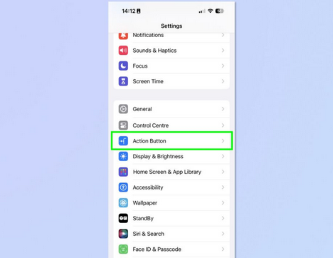 新城街道apple维修支持如何使用iPhone15Action按钮设置翻译